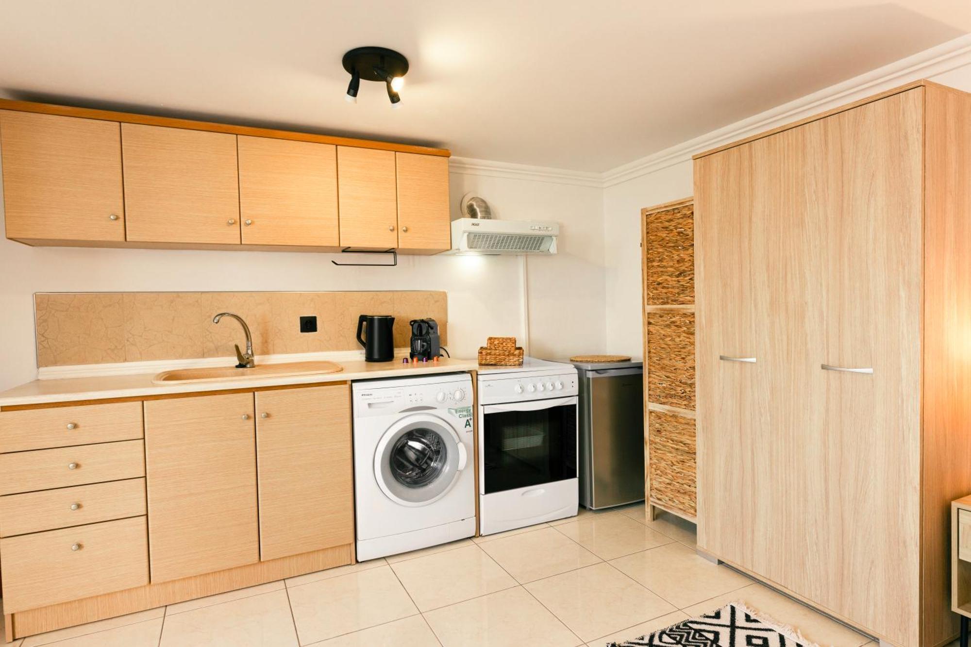 Pantheon Apartment Neos Marmaras Bagian luar foto
